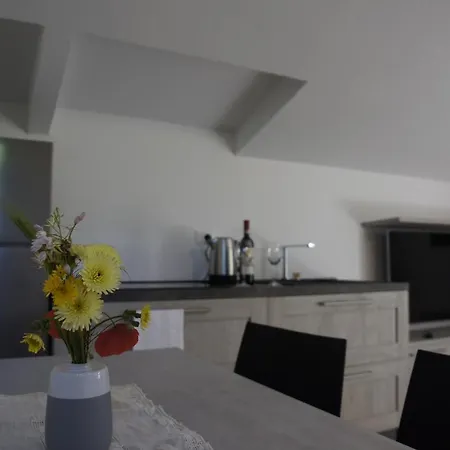 Il Sottolo Agroturismo *